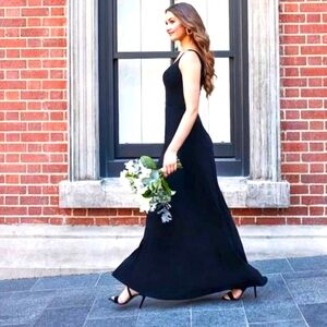 Sapphire Blue Formal Gown 32" Bust Plunging V Back Size 12 Runs Small Fits 10